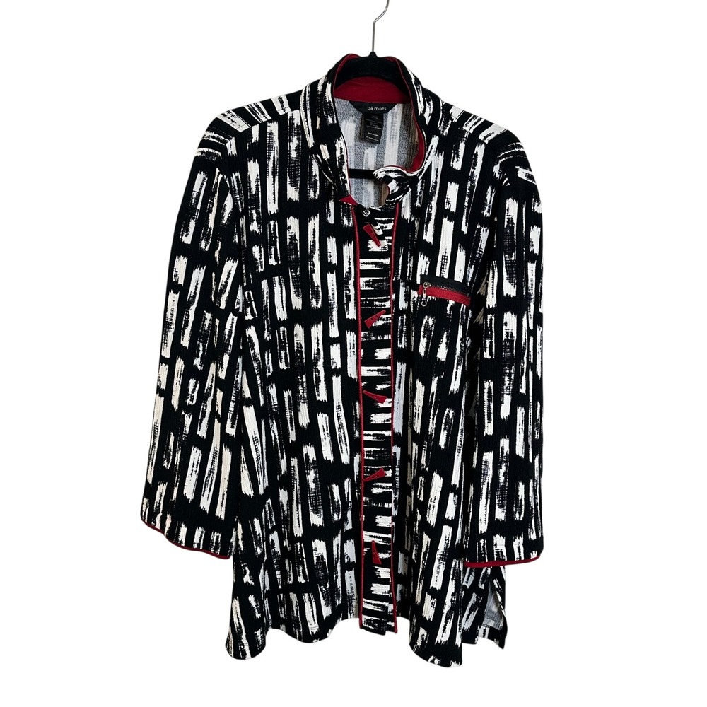 Ali Miles Textured Knit Tunic Top‎ Size 1X Black White Red Brushstroke Print
